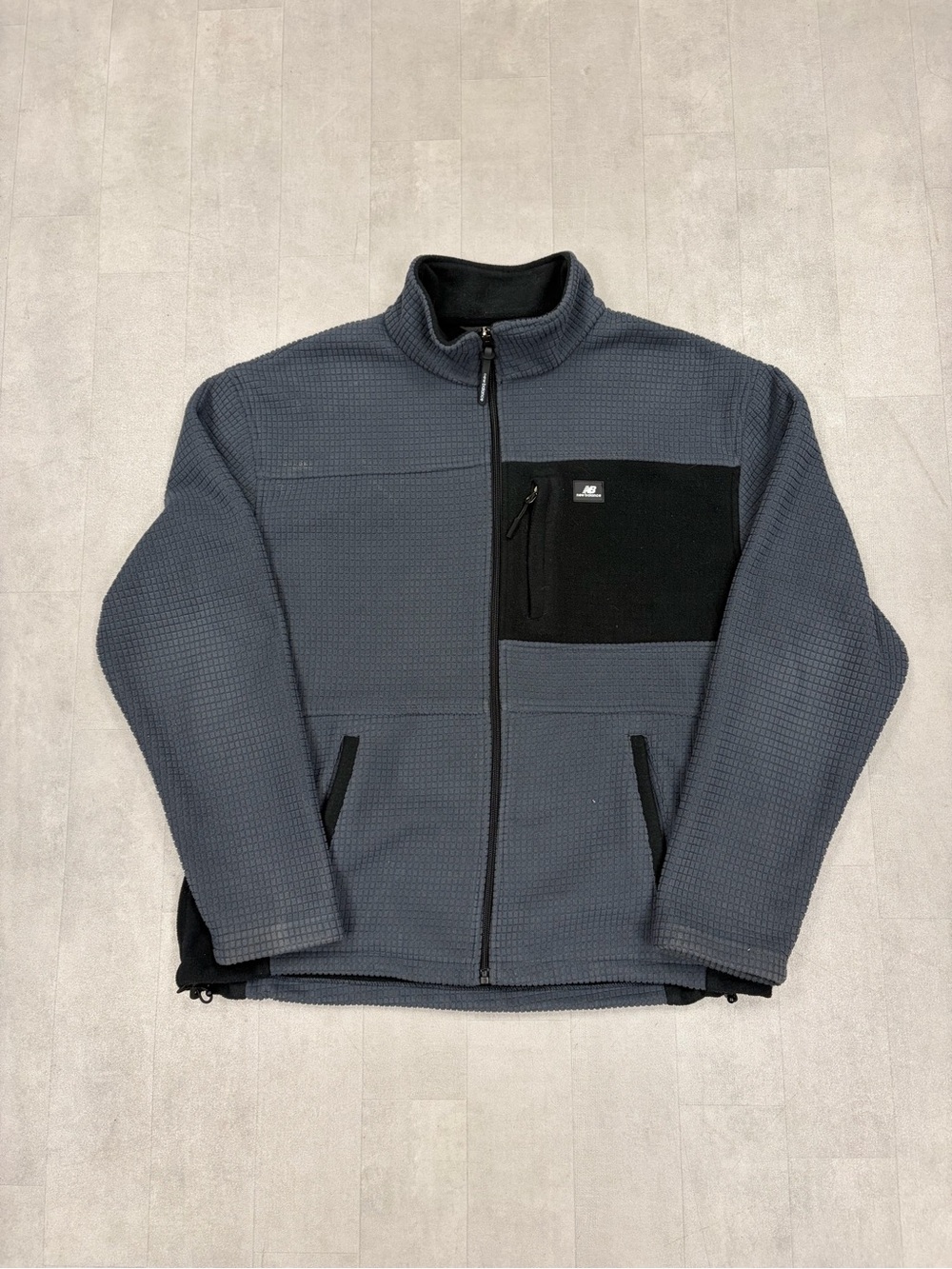New Balance Men's Gray & Black Full-Zip Fleece Jacket